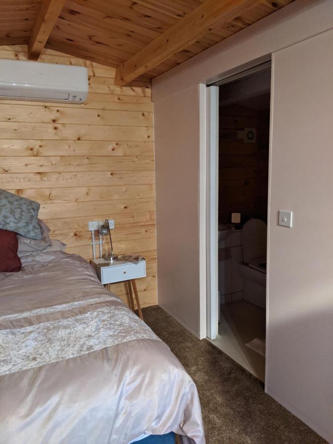Foxhill Lodges Canterbury Exterior photo
