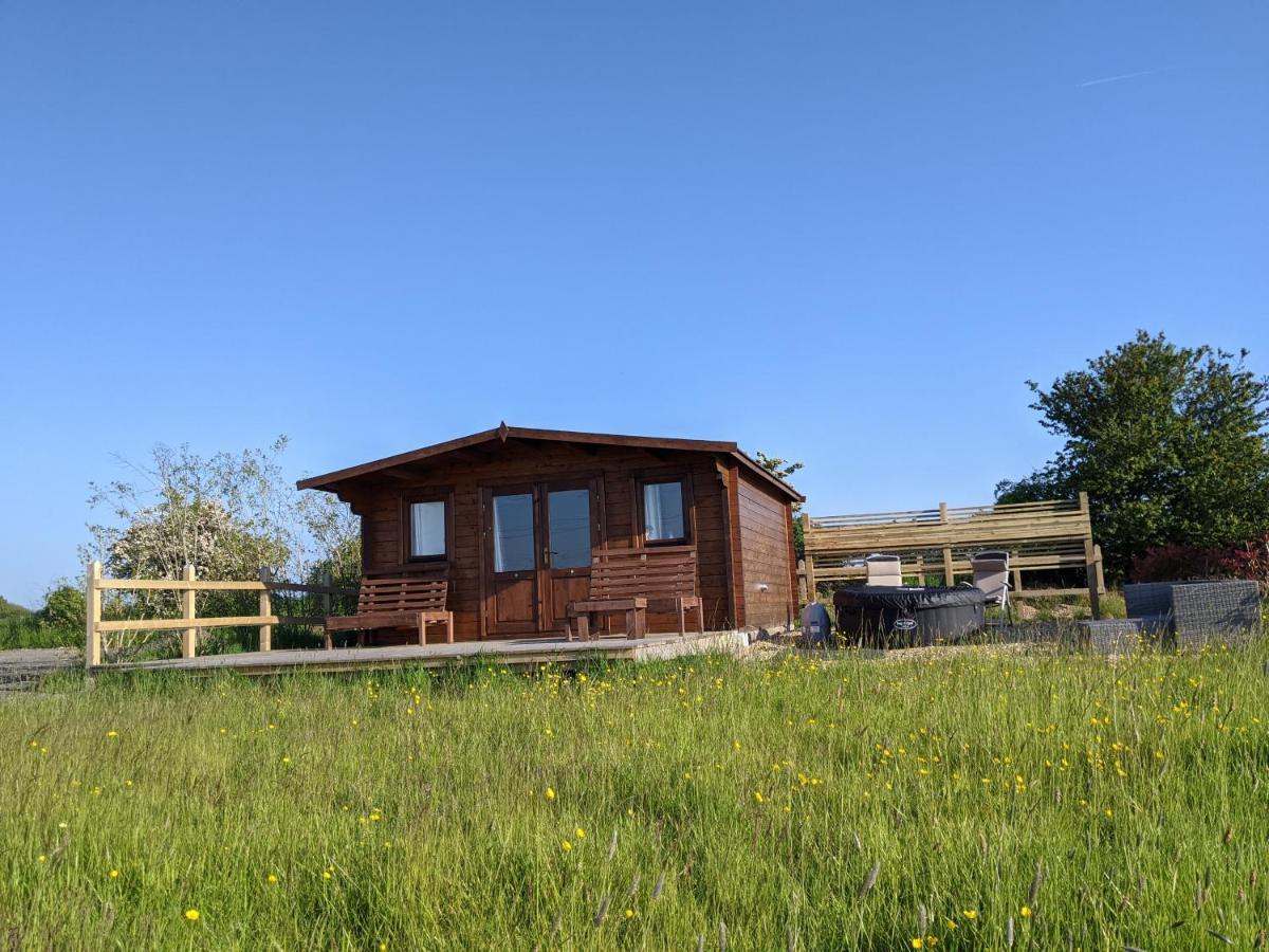 Foxhill Lodges Canterbury Exterior photo