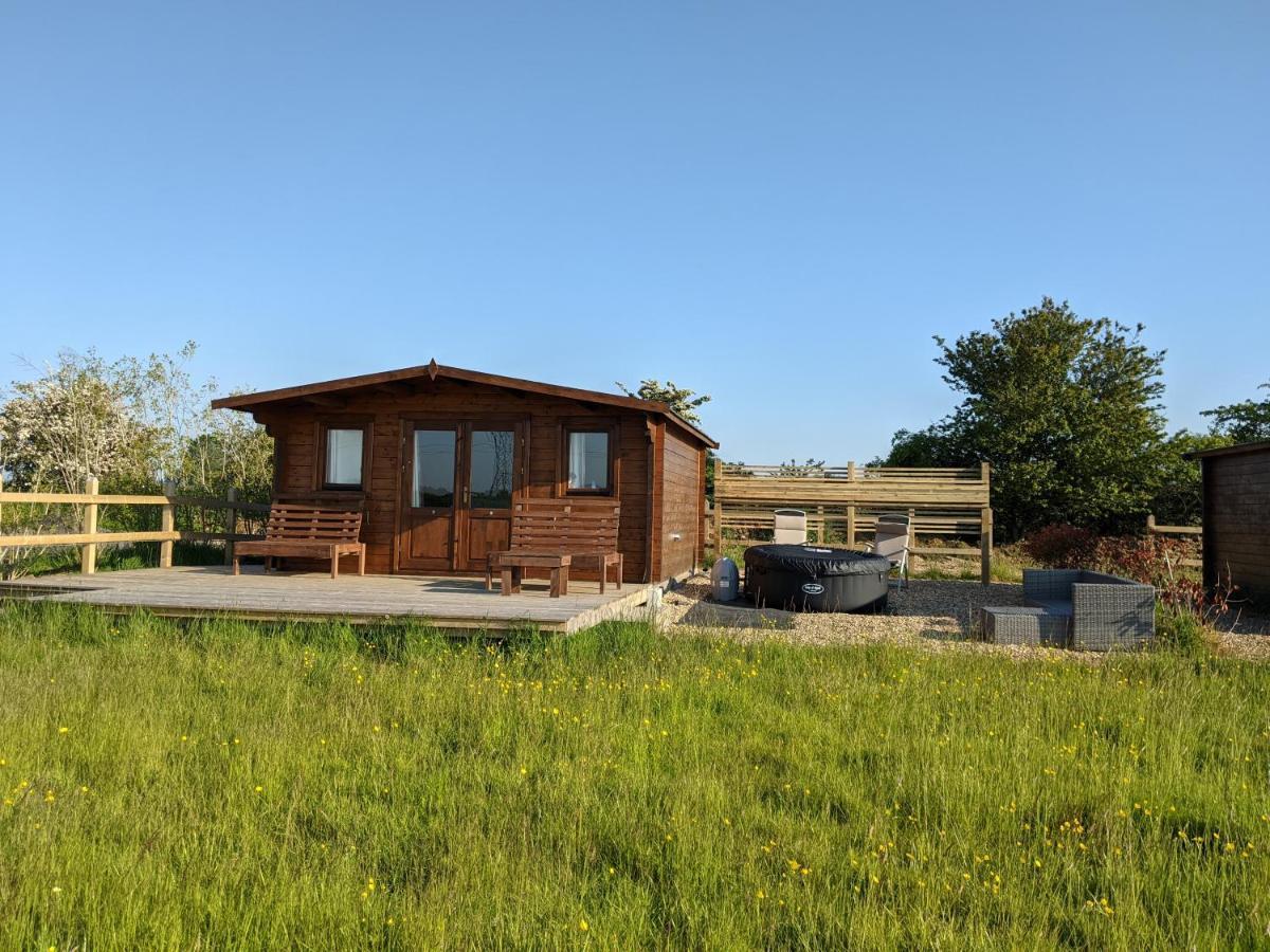 Foxhill Lodges Canterbury Exterior photo